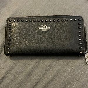 Authentic COACH Zip Wallet